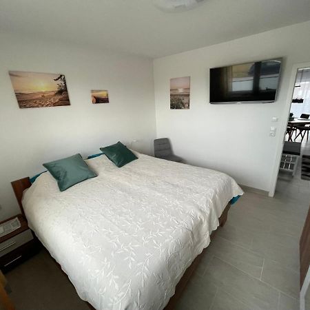 Ferienwohnung Wangeroase Schillig Exterior foto